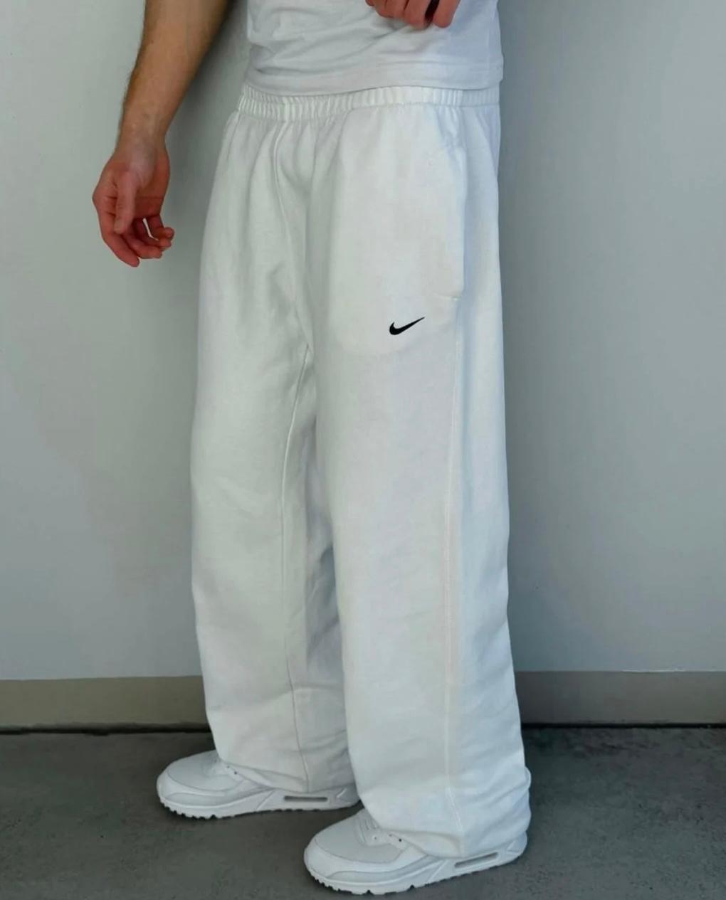 VIRAL BAGGY JOGGERS